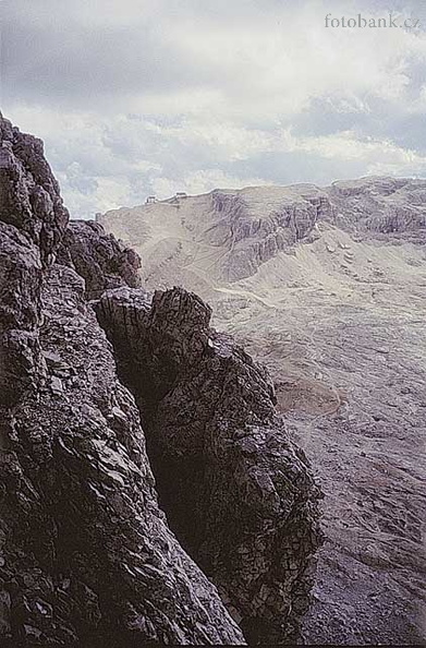 Dolo02b18.jpg