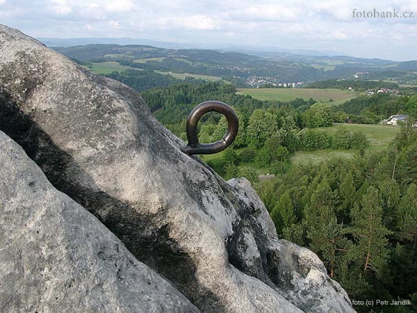 Pohled ke Krkonoäóm slaˇkem hlavn’ vžìe
digit‡ln’ sn’mek 8 Mpix
foto (c) Petr Jand’k 06110036.jpg